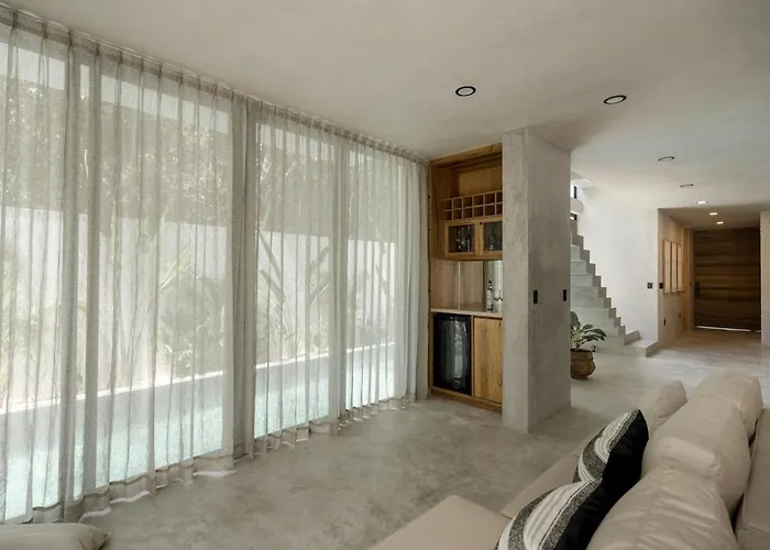 Villa Aion Amazing 5 Bdr 3 Pools&roof *