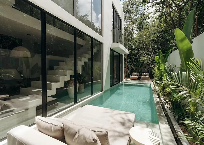Aion Amazing 5 Bdr 3 Pools&roof Villa *