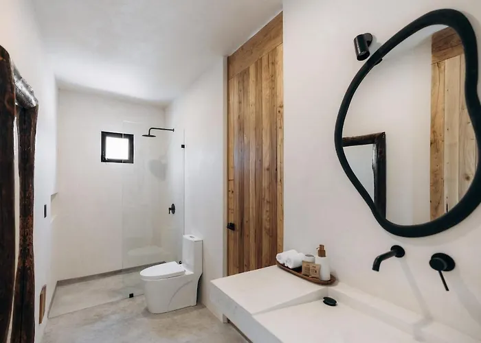 Villa Aion Amazing 5 Bdr 3 Pools&roof *