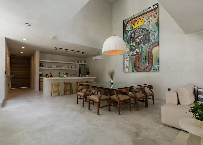 Aion Amazing 5 Bdr 3 Pools&roof Villa